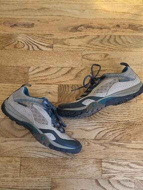Merrell Women's Grey Teal Trail Shoe